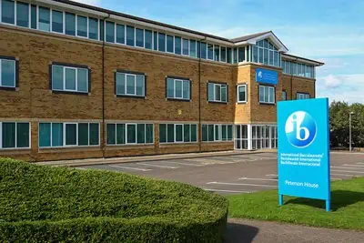 International Baccalaureate school that has the Middle Years Programme